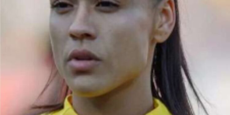 برازیلی فٹبالر کیتھلین سوزا کا قبولِ اسلام: النصر کلب میں جشن اور عمرہ کی ادائیگی