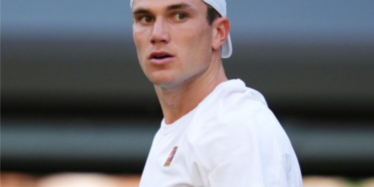 دبئی میں پہلی بار کھیلنا میرے لیے اعزاز کی بات ہے: جیک ڈریپر