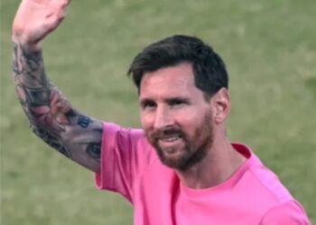 میسی کو انگلش نہ سیکھنے کا افسوس