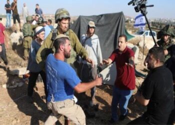 اسرائیلی آبادکاروں کے بڑے پیمانے پر حملے، 50 سے زائد فلسطینی زخمی