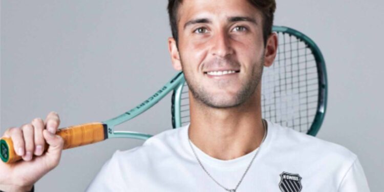 ارجنٹینا کے ایچیویری ریو اوپن کے سیمی فائنل میں داخل