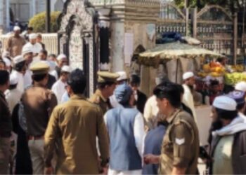 انسانیت کے کام آنے والوں کو اللہ تعالیٰ دنیا اور آخرت میں اجر عظیم سے نوازتے ہیں