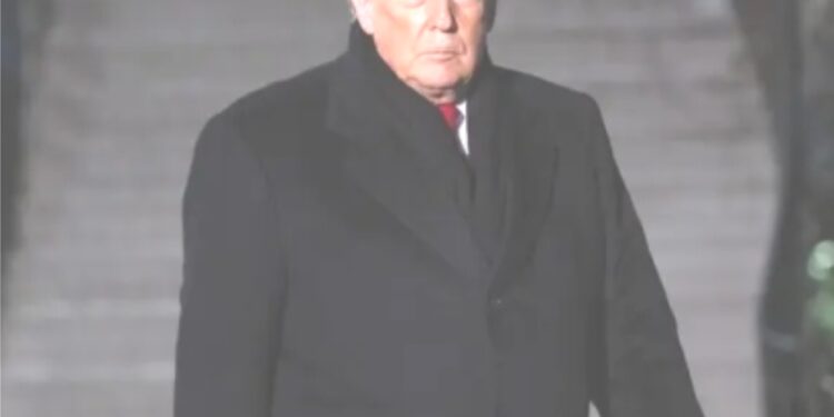 ایران اپنے جوہری اور میزائل پروگراموں کے بارے میں معاہدہ کرنا چاہتا ہے : امریکی صدر ٹرمپ کادعویٰ