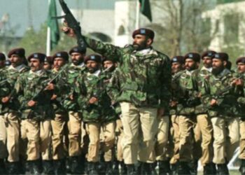 پاکستانی فورسز پر بڑے پیمانے پر چھاپوں کا الزام، اہل خانہ کا بلوچستان بھر میں لاپتہ ہونے کا دعویٰ