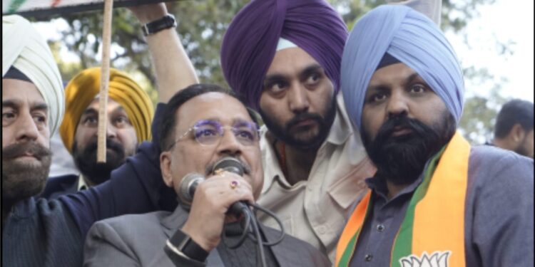 راہل گاندھی نے صرف ایک وزیر کو نہیں بلکہ پوری سکھ برادری کو گالی دی ہے : سردار ترویندر سنگھ