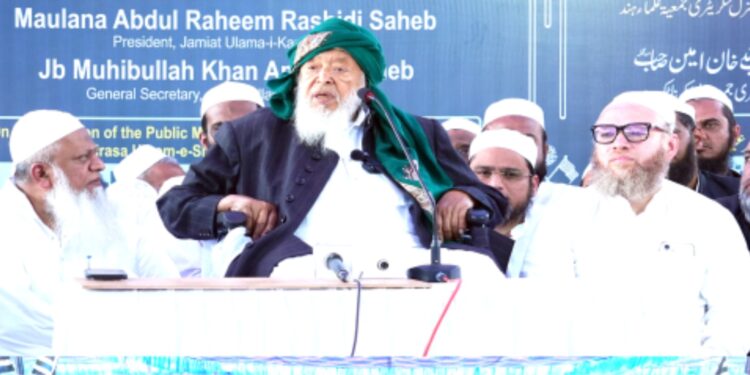 نفرت کی سیاست ملک کو تباہی کی طرف لے جا رہی ہے