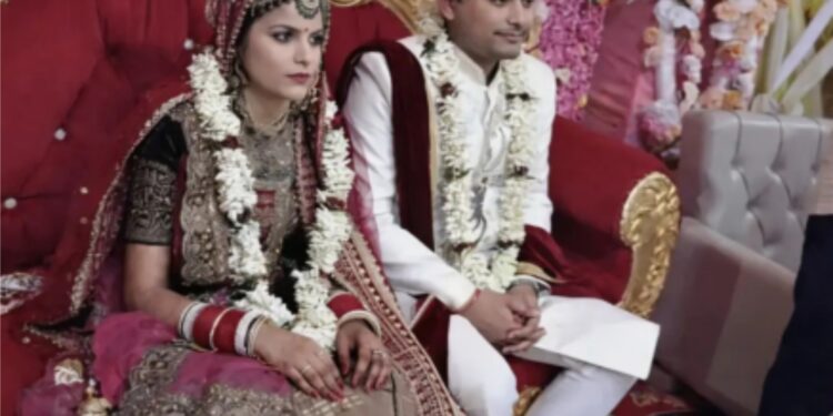 دربھنگہ کے ڈپٹی جیلر نندو چودھری کی اہلیہ کی لاش سمستی پور میں پھندے سے لٹکی ملی