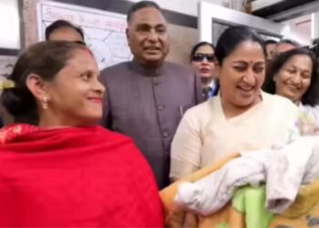 وزیر اعلیٰ ریکھا گپتا نے عوام کے لیے 51 نئے آیوشمان آروگیہ مندروں کا افتتاح کیا