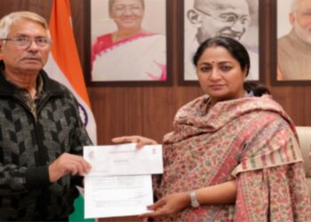 ریکھا گپتا نے گوا کلب آتشزدگی میں ہلاک ہونے والوں کے لواحقین کو10 لاکھ روپے دیئے