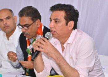 سرکاری اسکولوں میں ’ایس سی‘ اور ’ایس ٹی‘ کے طلباء کی اسکالرشپ میں مسلسل کمی آرہی ہے