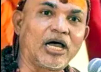 مقدمہ درج کرنے والا شخص ہسٹری شیٹر ہے، ہمیں انصاف  پر یقین ہے،ایف آئی آر کے حکم پر شنکراچاریہ سرسوتی کا ردعمل