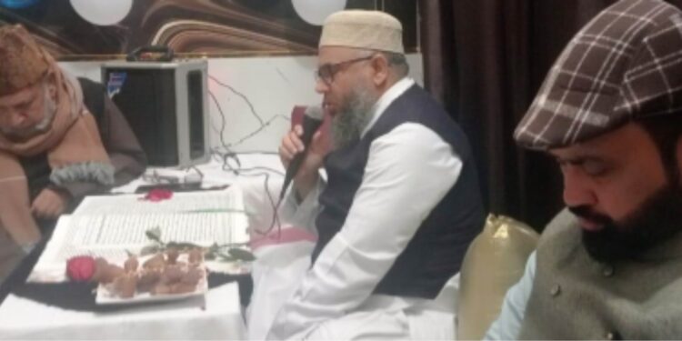 طالبات اپنی زندگیوں کو اسلامی احکامات وتعلیمات سے مزین کریں