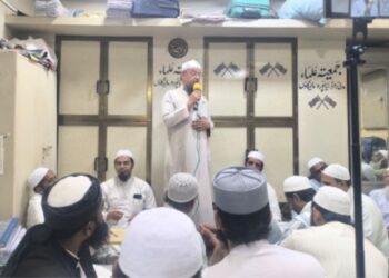 اپنے لئے تو سب جیتے ہیں لیکن قوم و ملت کیلئے جینا بڑی بات ہے