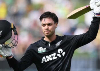 پاکستان کو کیسے ہرا نا ہے، ہم جانتے ہیں: مارک چیپمین