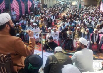 مسلمان اسلام کی اعلیٰ اخلاقی تعلیمات کے سبب اسکے پیروکار ہیں