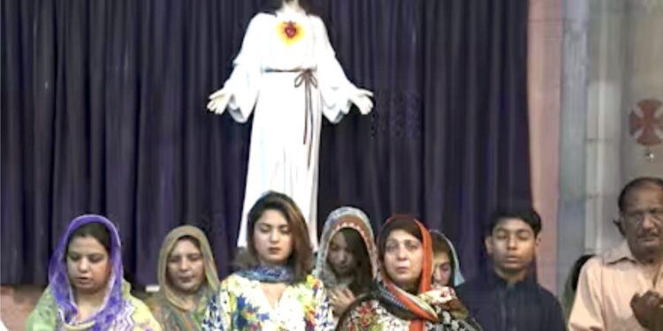 گوجرانوالہ میں عیسائیوں کے گھر پر قبضے کے بعد ’’توہین مذہب‘‘کے الزام کی دھمکی