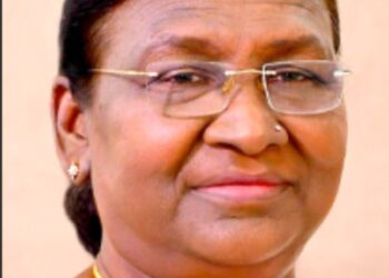 خواتین ہر میدان میں نئی بلندیوں کو چھو رہی ہیں: مرمو