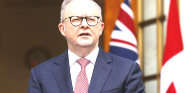 یو اے ای کو دفاع کیلئے میزائل دیں گے