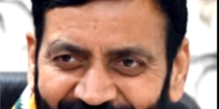 گروؤں کی تعلیمات سچائی کی راہ پر چلنے کی ترغیب دیتی ہیں