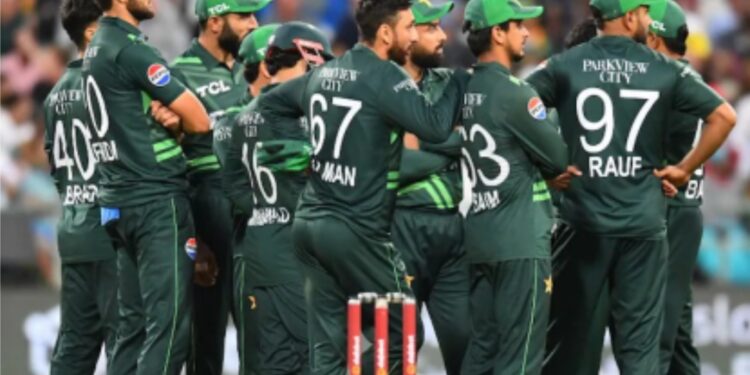 ٹی 20 ورلڈ کپ میں ناقص کارکردگی، پاکستانی کھلاڑیوں پر بھاری جرمانہ عائد کرنے کا فیصلہ