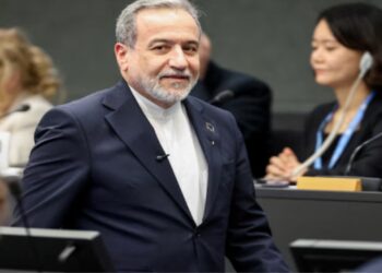 ایران اپنی دفاع کیلئے ہر ممکن قدم اٹھانے کو تیار ہے