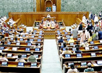 کسانوں کیلئےایم ایس پی فوری نافذ کی جائے: اپوزیشن