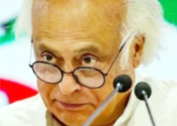 مغربی ایشیا میں تنازعہ گہرا ہونے پر جے  رام رمیش کی حکومت کی خاموشی پر سخت تنقید