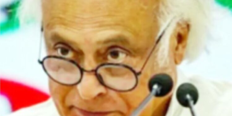 مغربی ایشیا میں تنازعہ گہرا ہونے پر جے  رام رمیش کی حکومت کی خاموشی پر سخت تنقید