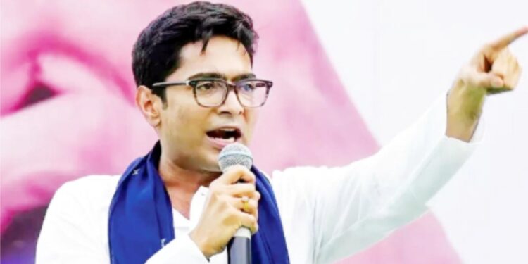 ابھیشیک بنرجی کا انتخابی عمل کےتعلق سے انتظامیہ کی  سطح پرتبدیلیوں کے بعد بنگال میں خوف و ہراس اور خلل کا الزام