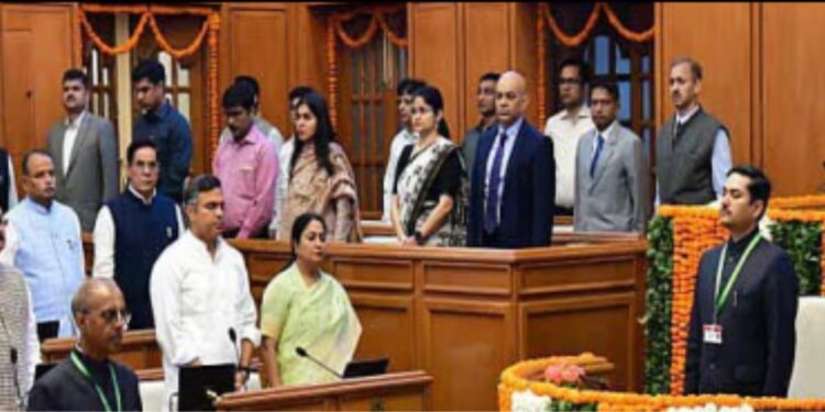 دہلی قانون ساز اسمبلی کی تین اہم کمیٹیوں کی تشکیل ، ’آپ‘ بھی شامل