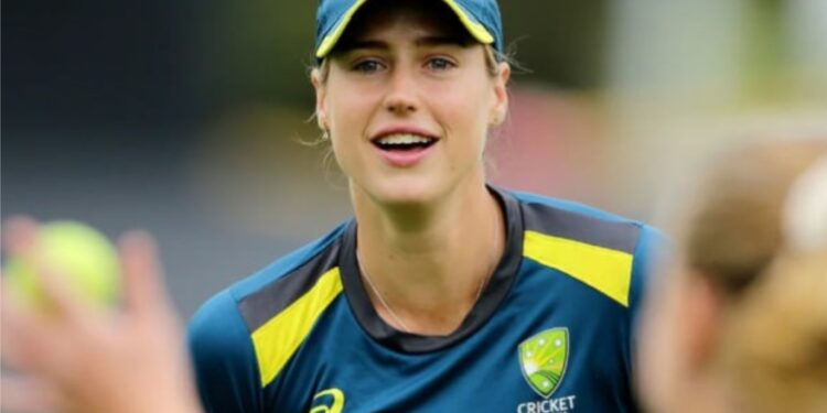 ایلیسی پیری کے تینوں طرز کی کرکٹ میں ایک ہزار رن