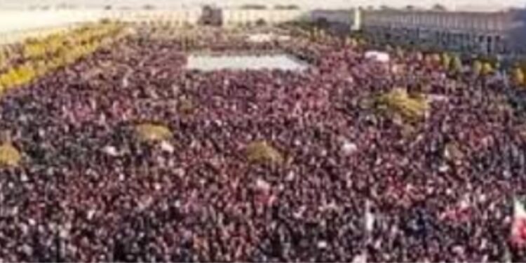 ایران میں 7 روزہ تعطیل اور 40 روزہ قومی سوگ کا اعلان