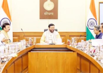 ہریانہ میں’ ربیع سیزن ‘کی تیاریاں تیز، وزیر اعلیٰ نایاب سینی  نے 470 کروڑ روپے کے تھیلے خریدنے کی منظوری دی