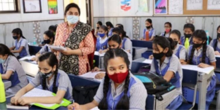 سرکاری سکولوں کے کمپارٹمنٹ امتحانات 10 اپریل سے شروع ہوں گے، ڈیٹ شیٹ جاری