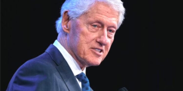 بل کلنٹن سے 6 گھنٹے سے زائد بند کمرہ سماعت میں ایپسٹین فائلز سے متعلق سخت سوالات