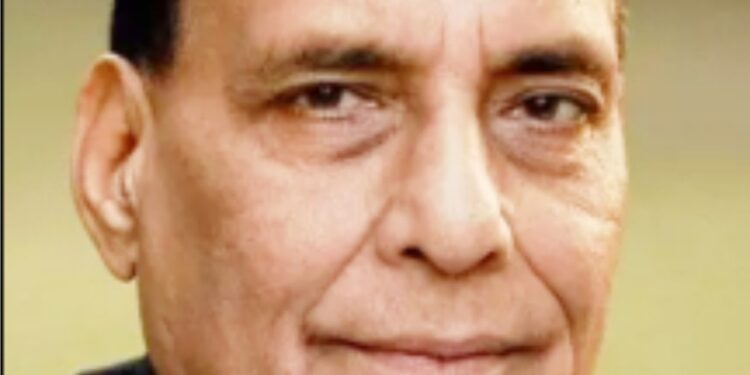 بھارت کو ڈرون مینوفیکچرنگ میں خود انحصاری حاصل کرنا ہوگی: راجناتھ سنگھ