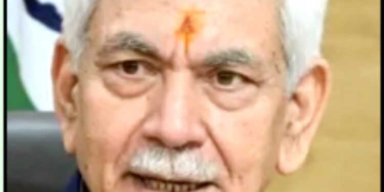 جموںو کشمیر میںدہشت گردی سکڑ گئی، لیکن مذہبی دہشت گردی ایک چیلنج: منوج سنہا