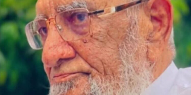 ملتِ اسلامیہ ایک عظیم سایۂ شفقت سے محروم: نظرعالم