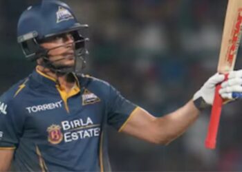 پہلی مرتبہ گجرات ٹائٹنس کیلئے ایک اننگ میں تین نصف سنچریاں