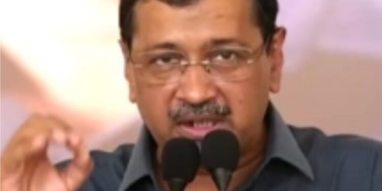 وزیراعظم کی تیزی سے گھٹتی ہوئی مقبولیت، لوگ سوشل میڈیا پر نکال رہے ہیں غصہ:کیجریوال