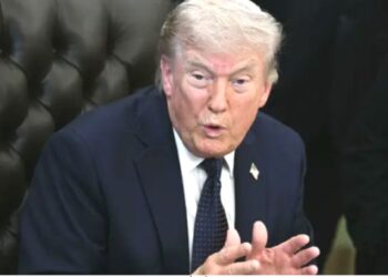 ایران کے پاس آئل انفراسٹرکچر کی تباہی سے قبل تین دن باقی رہ گئے