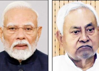 نتیش کمار نے راجیہ سبھا کے رکن کا لیا حلف