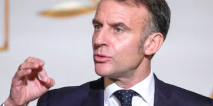 فرانس اسرائیل کے ساتھ مذاکرات کی تیاریوں میں لبنان کی مدد کرے گا: میکخواں