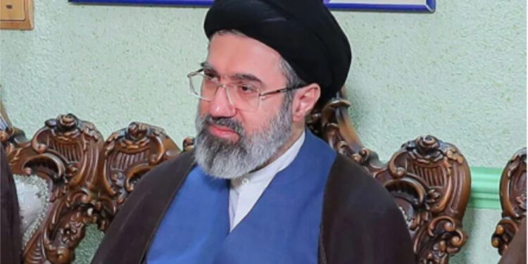 ’مجتبیٰ خامنہ ای مکمل صحت مند ہیں منظر عام سے دوری کی وجہ جنگی حالات ہیں‘: اسماعیل بقائی