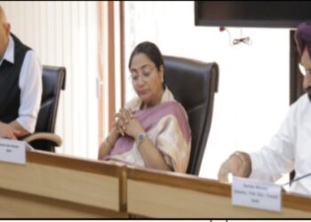 شدید گرمی سے مزدوروں کو سرکاری راحت، 1سے 4 بجے تک نہیں کریں گے کام