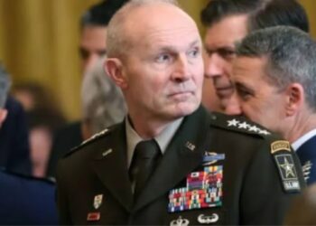 امریکی فوجی سربراہ کو عہدے سے ہٹایا گیا