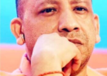 بنکروں کی آمدنی، وقار اور استحکام کو یقینی بنانا حکومت کی ترجیح : یوگی