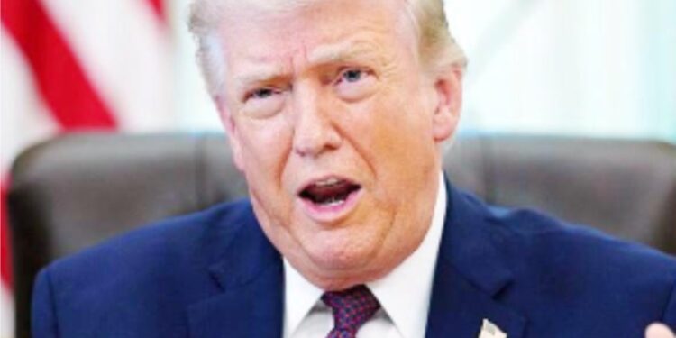 آبنائے ہرمز مکمل طور پر ہمارے کنٹرول میں، ٹرمپ کے ڈرامائی اشاروں پر نہیں کھلے گی: آئی آر جی سی