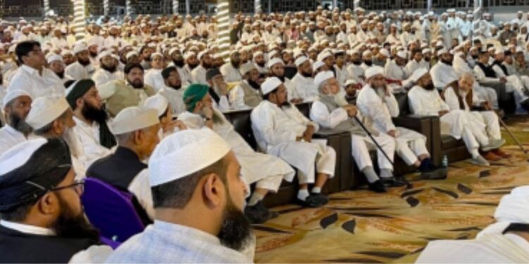 ڈاکٹر مفتی یاسر ندیم الواجدی کی کتاب تہافۃ الملاحدہ کا رسم اجراء