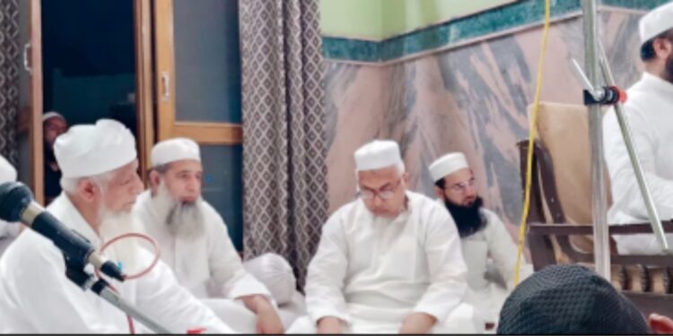 حفاظ قرآن اللہ کے محبوب بندے، مدارس کی خدمات ناقابل فراموش: مفتی عمران اللہ قاسمی